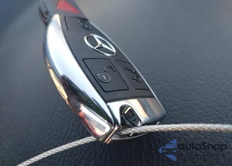 2005 Mercedes-Benz E 500 from USA, damaged, VIN WDBUF70J85A652723